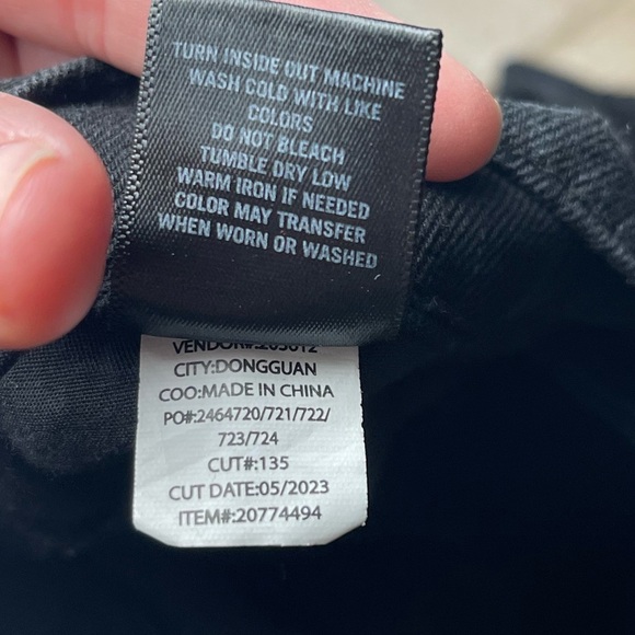 Hot Topic Black Cargo Buckle Straight Leg Pants 32W x 32L Grunge Skater Goth - Picture 5 of 8